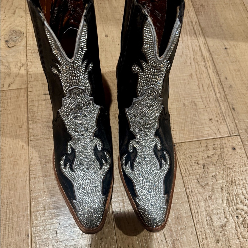 Dan Post Black Western Heeled Boots with Crystal Embellishments - Picture 7 of 8